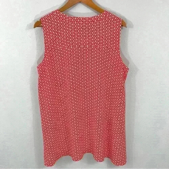 Anne Klein sleeveless plus size tunic - Picture 3 of 3